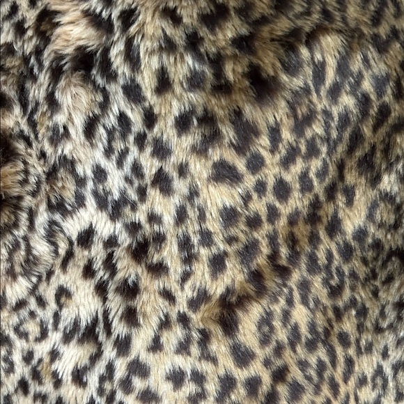 OshKosh B'gosh Kids Leopard Print Faux Fur Jacket, Size 18 Months - Picture 11 of 13